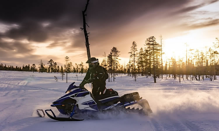 Snowmobile Safety Tips